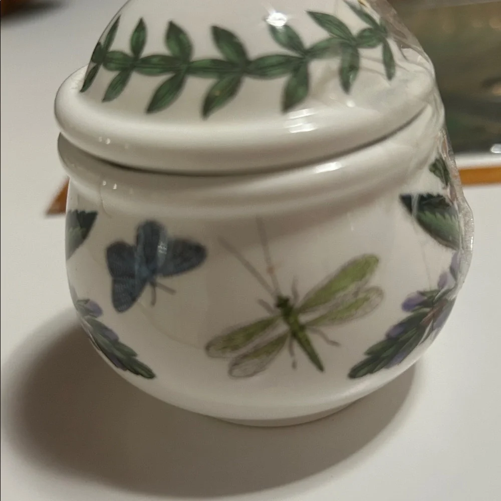Portmerion Charming miniature honey/jelly/sugar bowl w butterfly, dragonfly - Picture 2 of 3